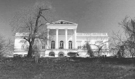 Hatalmas puzzle – Az Illa Stone Kft. munkái a bajnai kastély helyreállításán